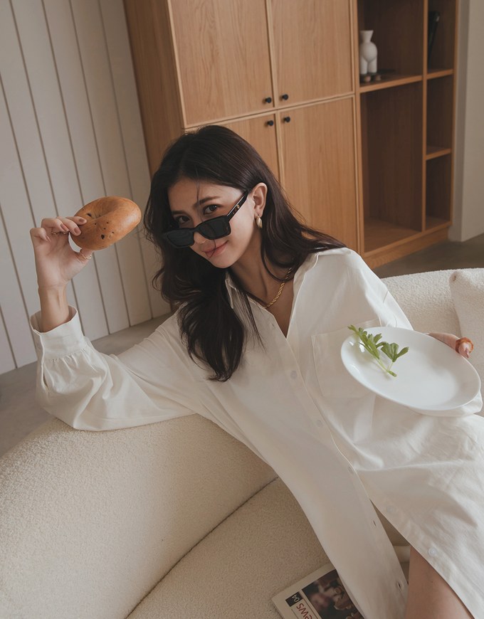 Minimal Simplicity Long Blouse