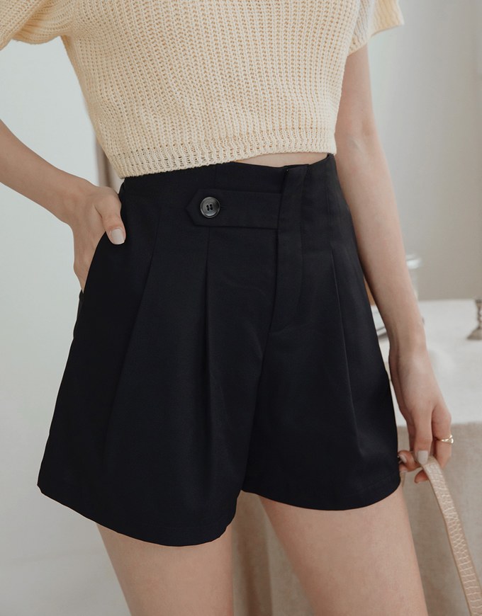360° High-Waist Side-Button Pleated Suit Shorts