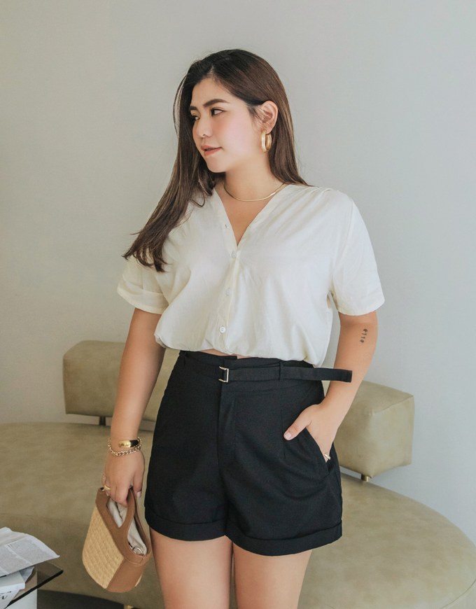 Basic Versatile High Waist Turn-Up Shorts (With Belt)