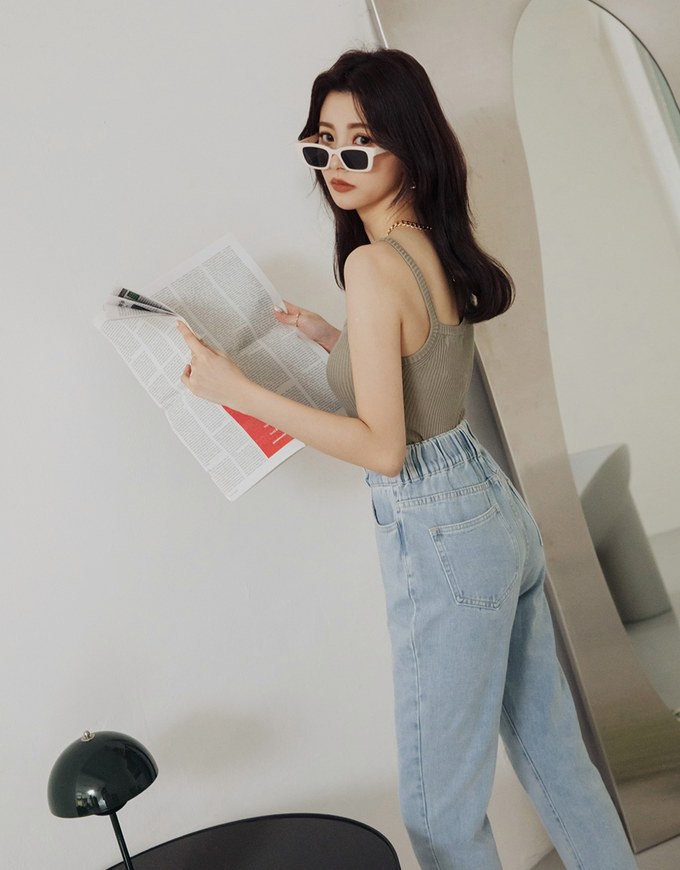 Understated Elegant Asymmetric Ribbed Tank Top