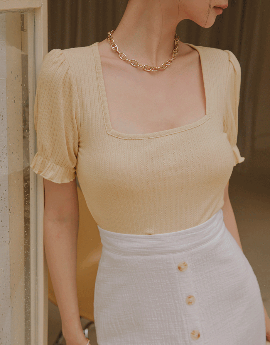 VIntage Square Neck Ruffle Sleeve Crop Top